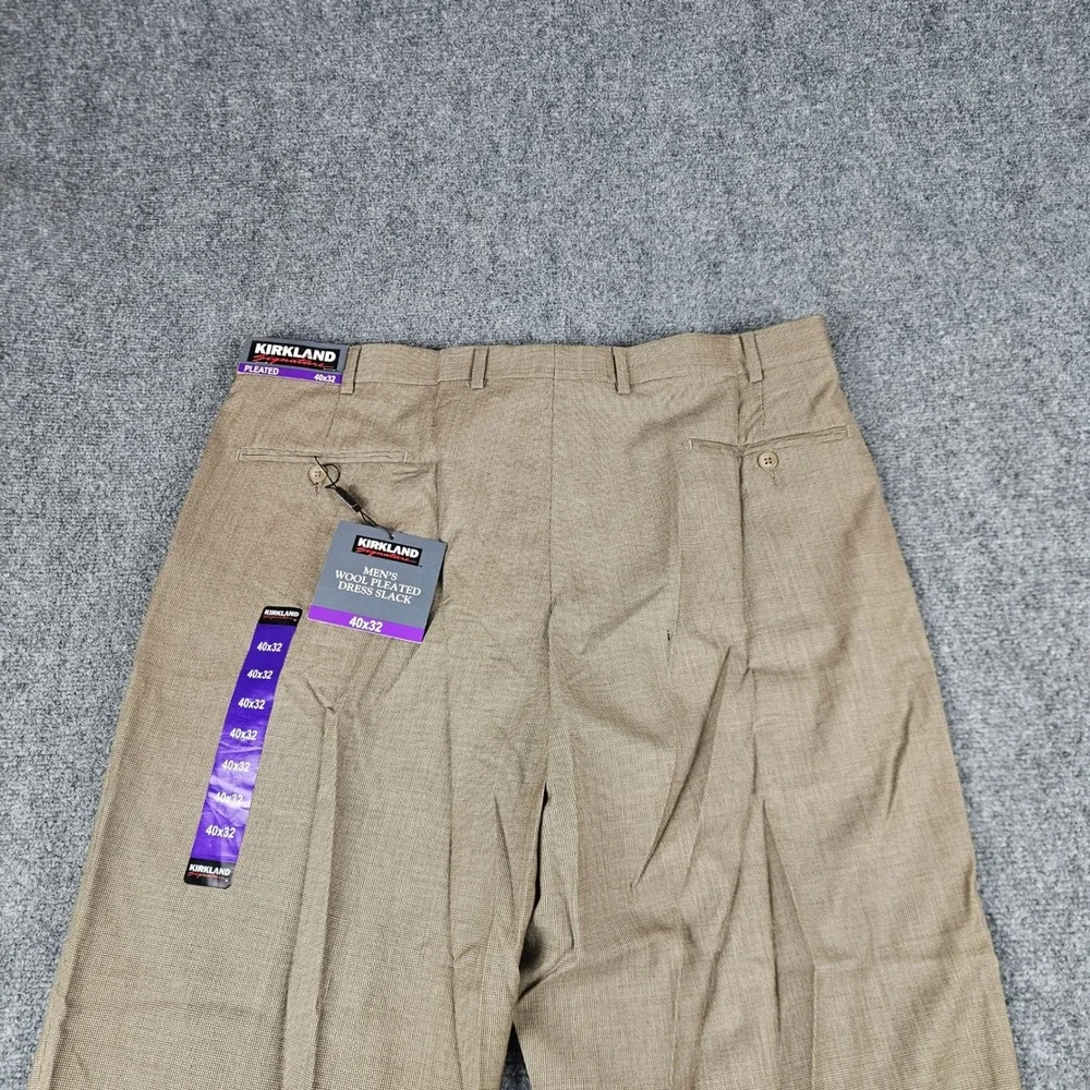 Kirkland Signature Mens 40x32 Wool Pleated Dress Slacks Tan Fancy Cuffed 709655